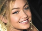 Джиджи Хадид появилась на обложке первого в истории выпуска арабского Vogue