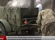 Курсанты показали, как готовят пищу в полевых условиях (Видео)