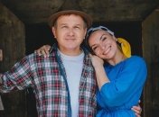 Горбунов откровенно рассказал о поцелуях с экс-солисткой "ВИА Гры"