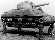 Резиновые танки: как хитрили на войне с не очень тяжелой техникой в 1918-1954 годы (Фото) 