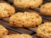 Рецепт дня: несладкое печенье из творога и овсянки