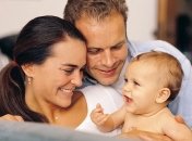 Связь отца и ребенка формируется до родов