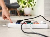 В утренние и вечерние часы стоит отключить большинство электроники в доме