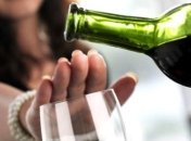 Полный отказ от алкоголя восстановит костную массу 