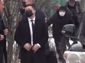 Охраны больше, чем местных: украинцы обсуждают приезд Зеленского к сгоревшему харьковскому хоспису (видео)