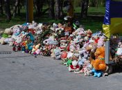 Невідомі спалили меморіал у Дніпрі