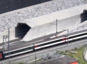 В Швейцарии открылся самый длинный в мире железнодорожный тоннель