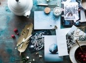 Семья отправляет друзьям самые неловкие рождественские открытки 