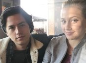 Зірки Рівердейлу Коул Спроус і Лілі Рейнхарт розійшлися