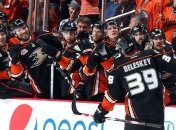 НХЛ. Плей-офф 4 мая начался с победы "Лос-Анджелеса" 