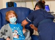 Вакцинироваться от COVID-19, скорее всего, придется ежегодно, - правительство Британии