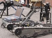 Аваков пообещал закупить мощных роботов-саперов