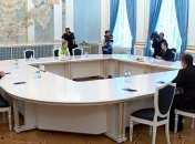 Сегодня в Минске обсудят разведение сил в районе Золотого и Петровского