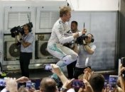 Как Росберг выиграл Гран-при Сингапура (Фото)