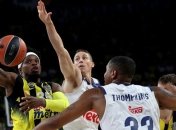 "Фенербахче" победил "Реал" и пробился в финал Евролиги