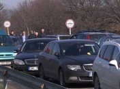 Погранпереход в Ужгороде заблокирован активистами