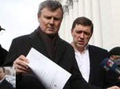 "Батькивщина" требует отставки Попова