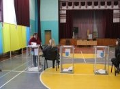 Украинцы активно меняют место голосования: более 100 тыс за 3 дня