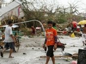 Жертвами тайфуна "Хайян" на Филиппинах стали свыше 1200 человек