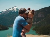 Всемирный день дочери отмечается 12 января ежегодно