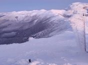 Карпаты засыпало 15-сантиметровым снегом (Фото)