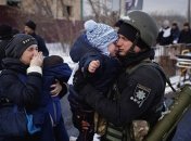 Багато дітей втратили своє дитинство