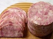 Смачна ковбаса з простих продуктів