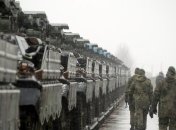 В Эстонию доставляют боевой батальон НАТО и военное вооружение 