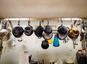 Як очистити сковороду, що пригоріла.