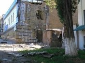 Луганск не прекращают обстреливать  