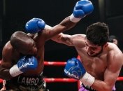 Непобедимый украинец добыл победу на вечере бокса в России (видео)