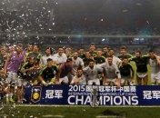 Мадридский "Реал" с трофеями из Китая и Австралии вернулся в Испанию