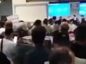 Настоящий хаос: десятки тысяч человек не, могут улететь из Кабула, после прихода "Талибана" им грозит смертная казнь (фото, видео)