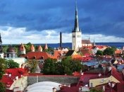 Украинские заробитчаны пополнят бюджет Эстонии: введут плату за долгосрочные визы