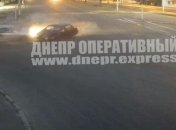 Авто столкнулись на пустой дороге: момент аварии с пострадавшими в Днепре попал на видео