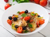 Хек с овощами в мультиварке за 3 минуты