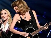 Тейлор Свифт оказалась на одной сцене с королевой поп-музыки (Видео)