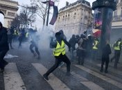 У Путина ответили на обвинения в причастности к "желтым жилетам"