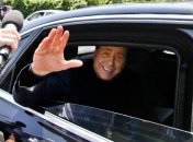 Берлускони намерен лично сменить главного тренера "Милана"