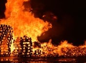 Под Днепром произошел крупный пожар на предприятии 