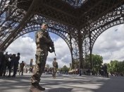 Задержанный у Эйфелевой башни хотел совершить теракт