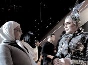 Андрей Данилко с "мамой" Сердючки погулял по Тель-Авиву