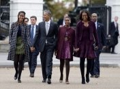 Обама научит дочерей жить на минимальную зарплату 