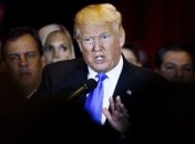 По данным опроса, Трамп сокращает отставание от Клинтон