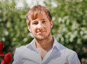 Терен проводил с шоу сразу двух девушек