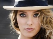 Ведущая шоу "Орел и Решка" попала в аварию