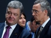 Порошенко и Столтенберг обсудили эскалацию ситуации на Донбассе