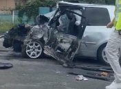 ДТП під Києвом: зіткнулися фура, легковик і маршрутка