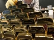 Эксперты советуют хранить деньги в золоте