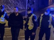 Появилось видео нападения Слончака на полицейского